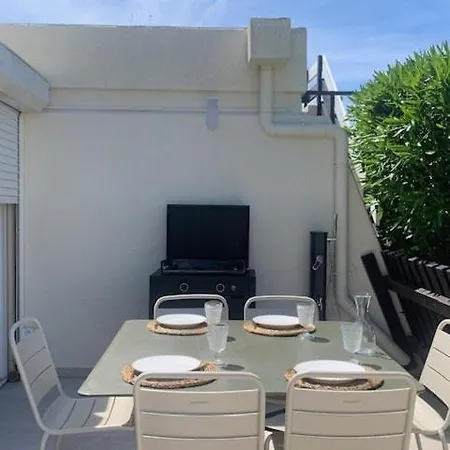 660 Grande 4 Pers Port Nature Village * Agde